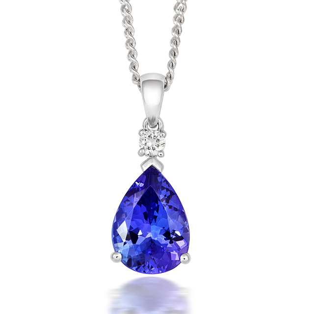 Classic Tanzanite Pendant