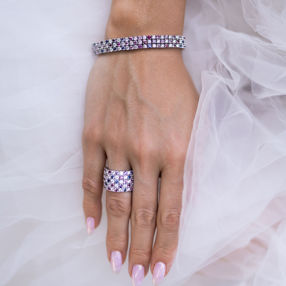 18k White Gold Fancy Sapphire & Diamond Ring